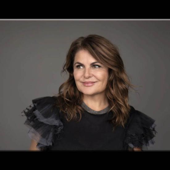 Portræt af Sara Blædel. Fotograf: Les Kaner